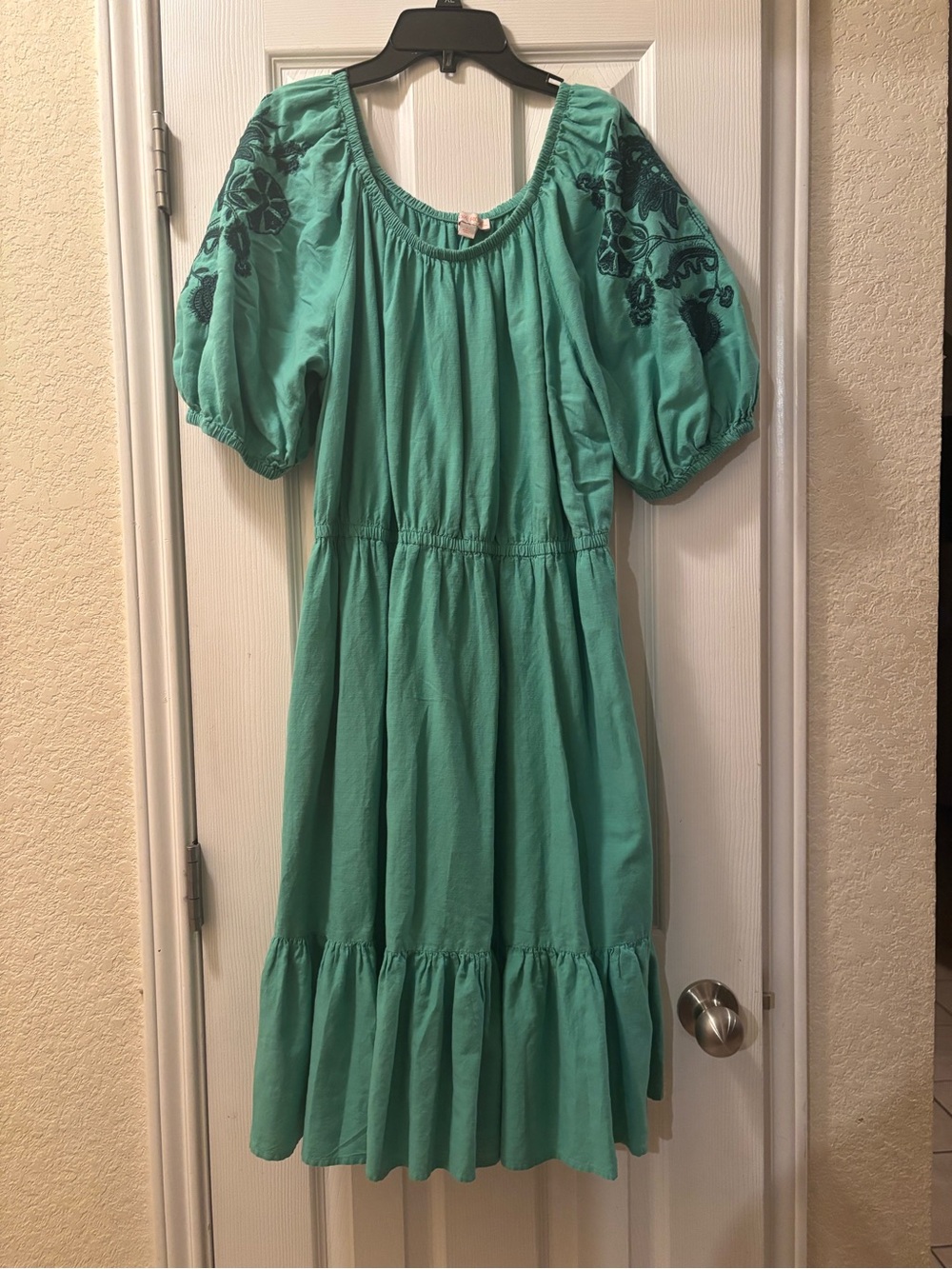 Knox Rose Teal Puff Sleeve Embroidered Midi Dress